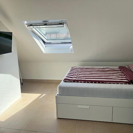1 Zimmerwohnung In Koblenz Coblenza Esterno foto